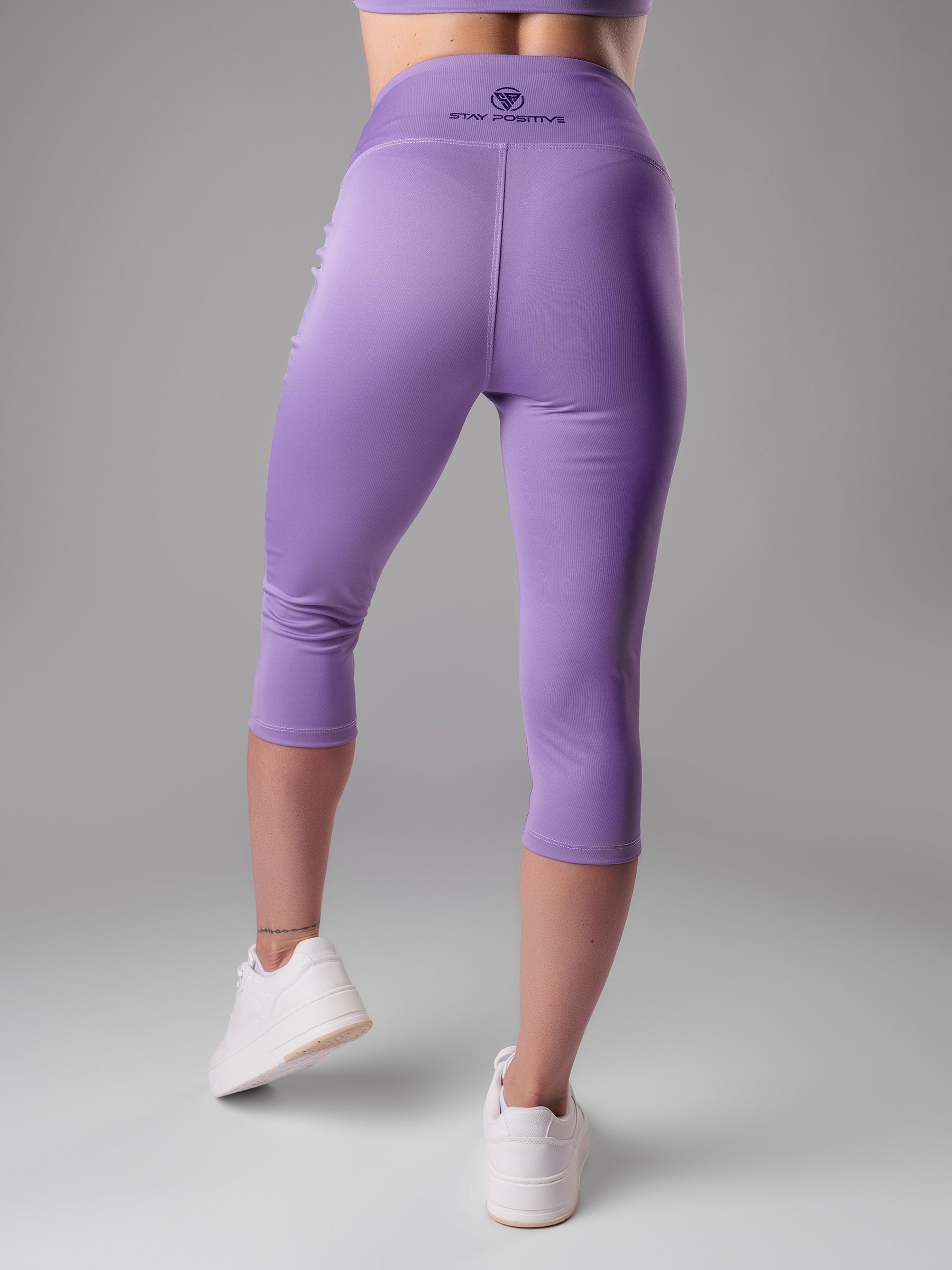 Handmade - Violet - Capri Leggings